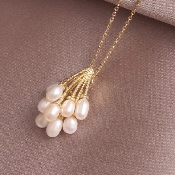 NEW 14K Gold Plated natural freshwater pearl Necklace - Picture 3 of 7